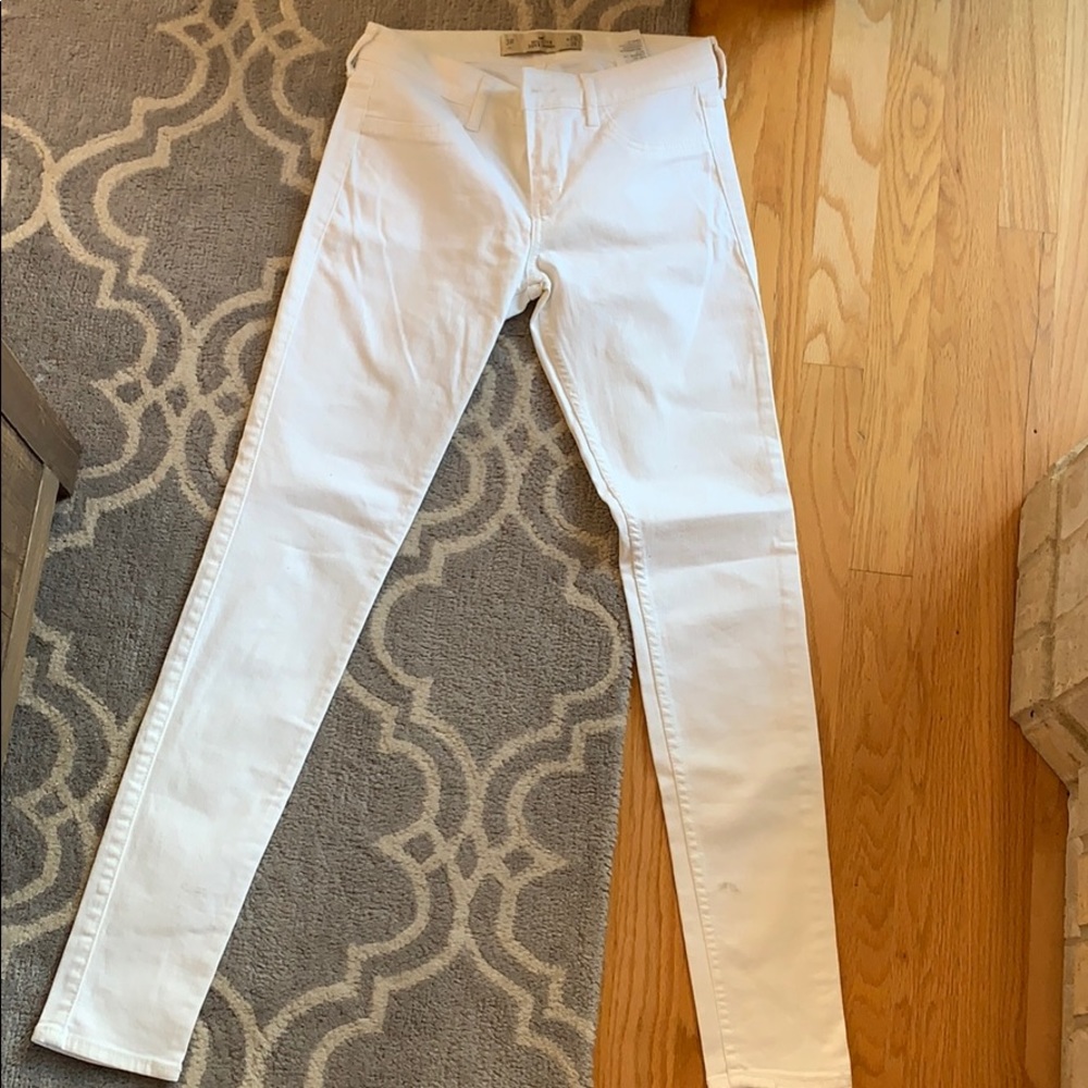 hollister jeana